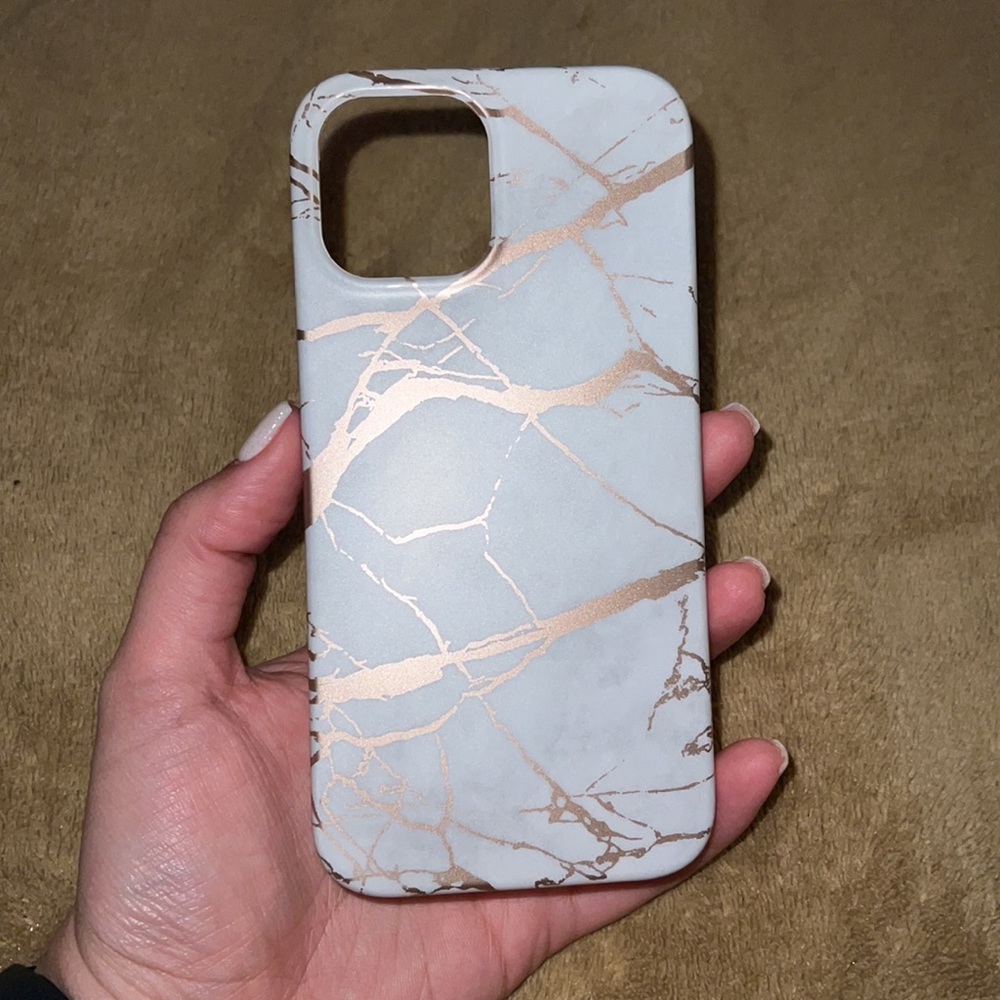 iphone 12 pro max case - Picture 3 of 3